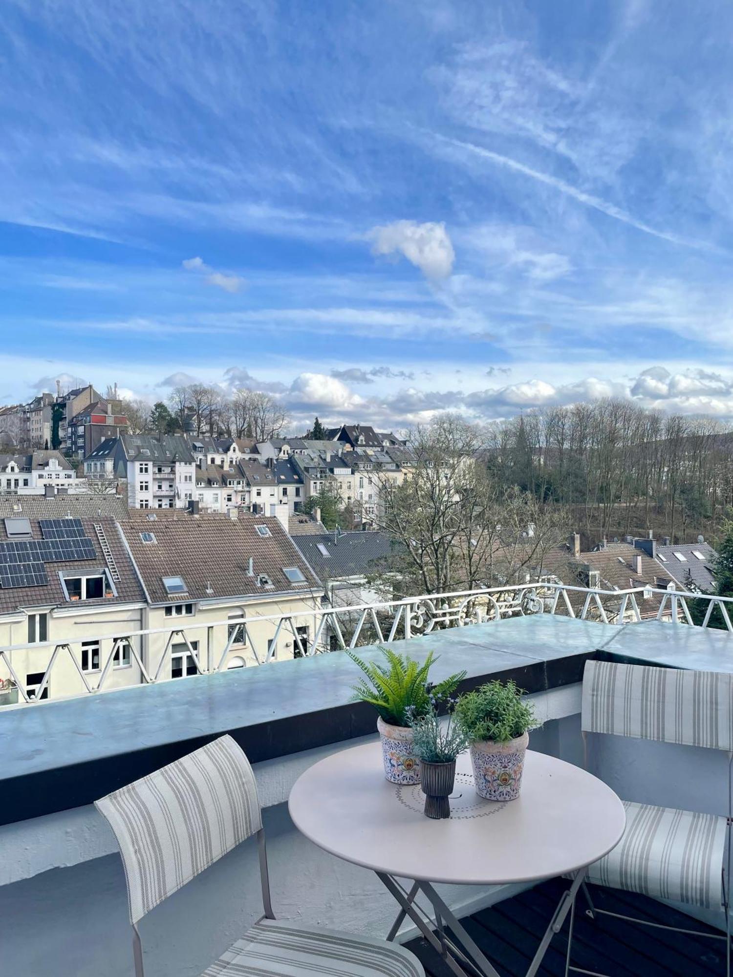 Helle Altbauwohnung Mit Balkon Im Briller Viertel Wuppertal Buitenkant foto